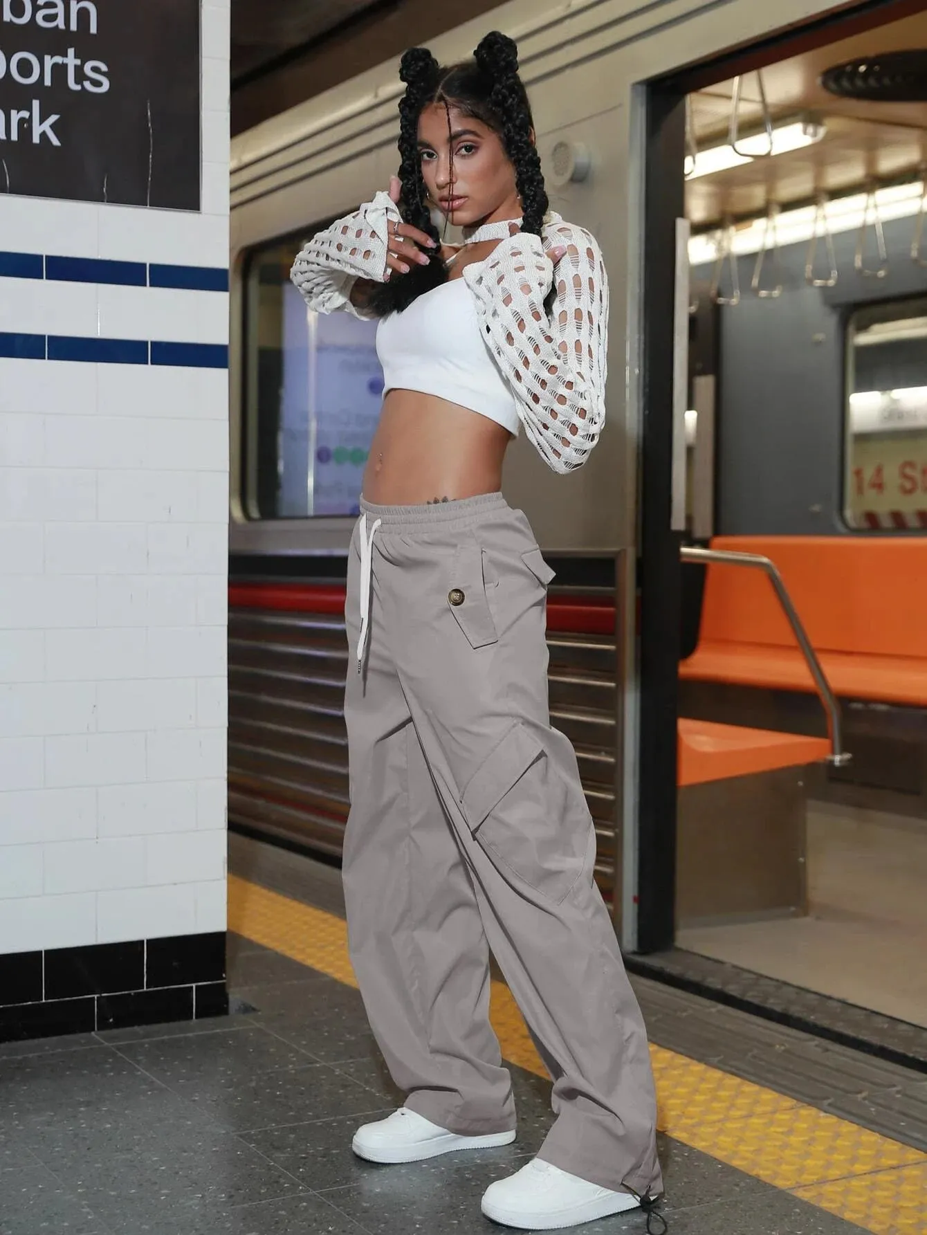 Versatile Flap Pocket Parachute Pants
